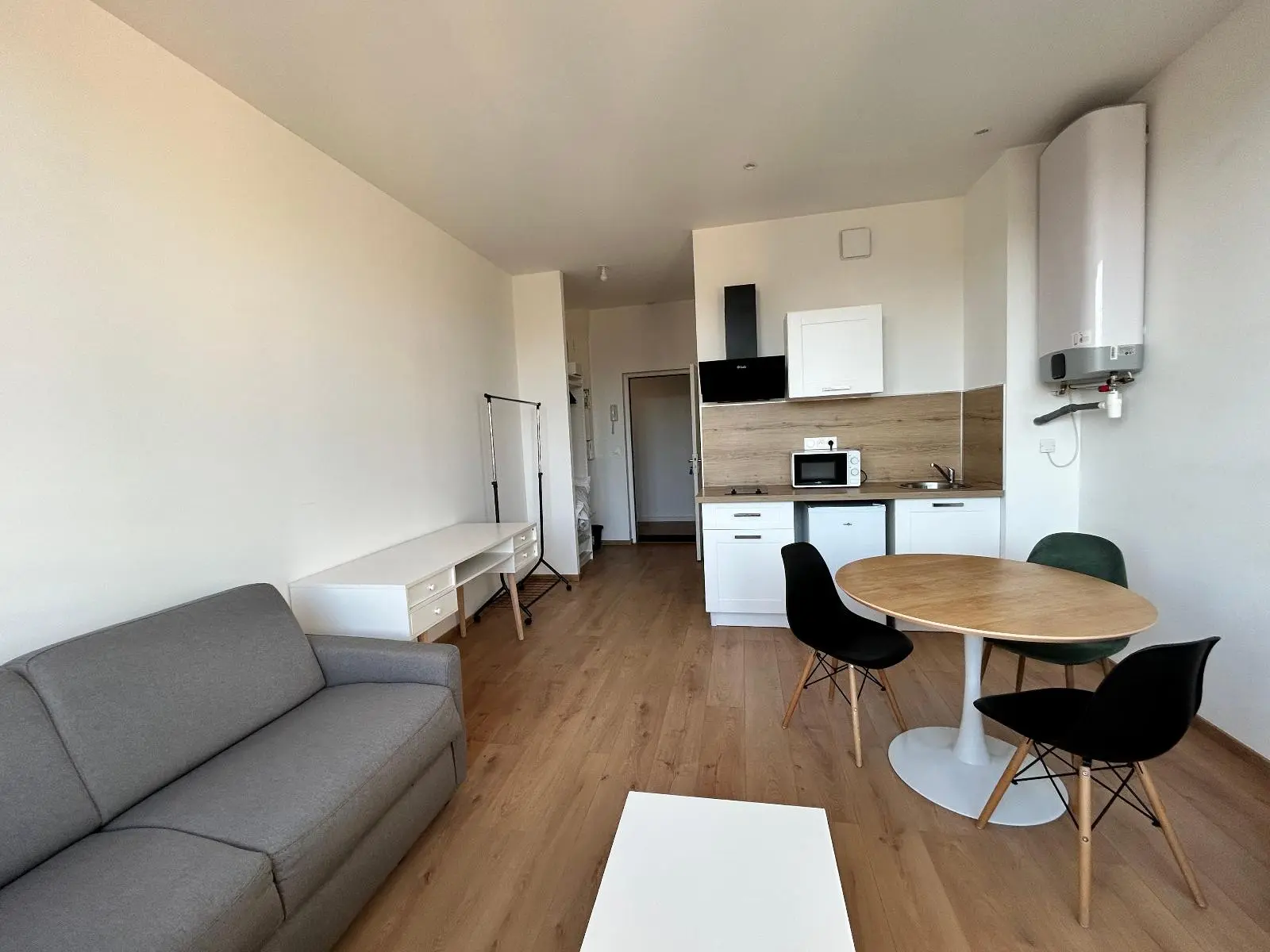 Photo 2 Appartement 1 pièce 25.24m²