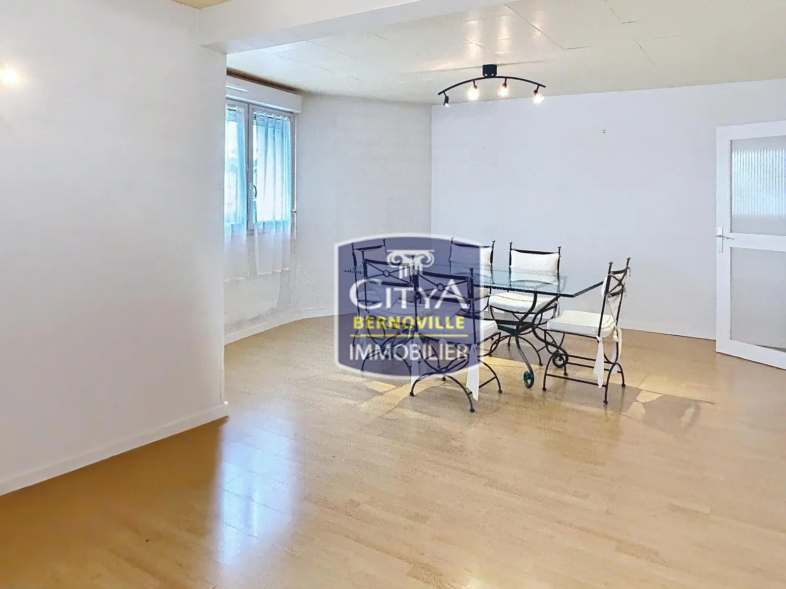 Photo 2 Appartement 4 pièces 81.5m²