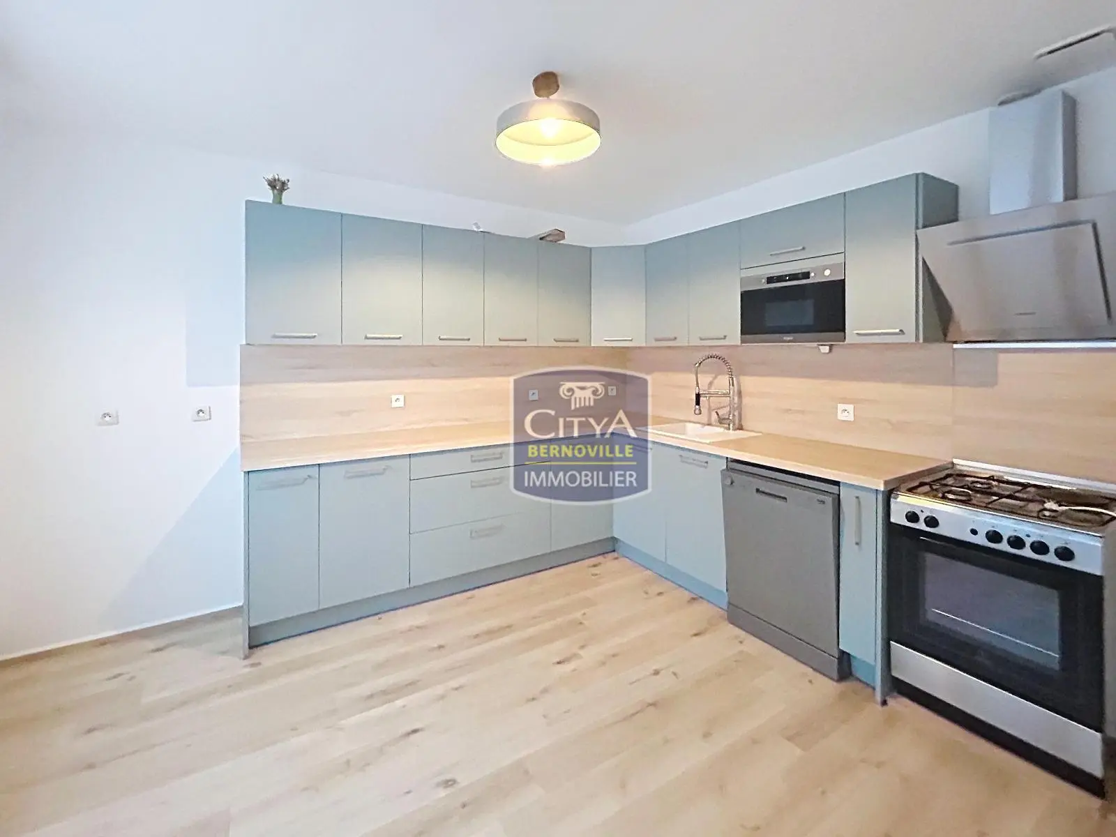 Photo 1 Maison 7 pièces 132m²