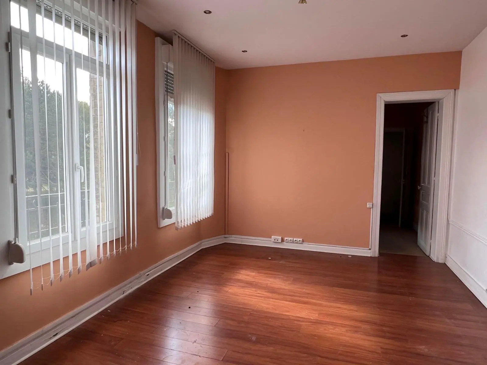 Photo 6 Maison 10 pièces 200m²