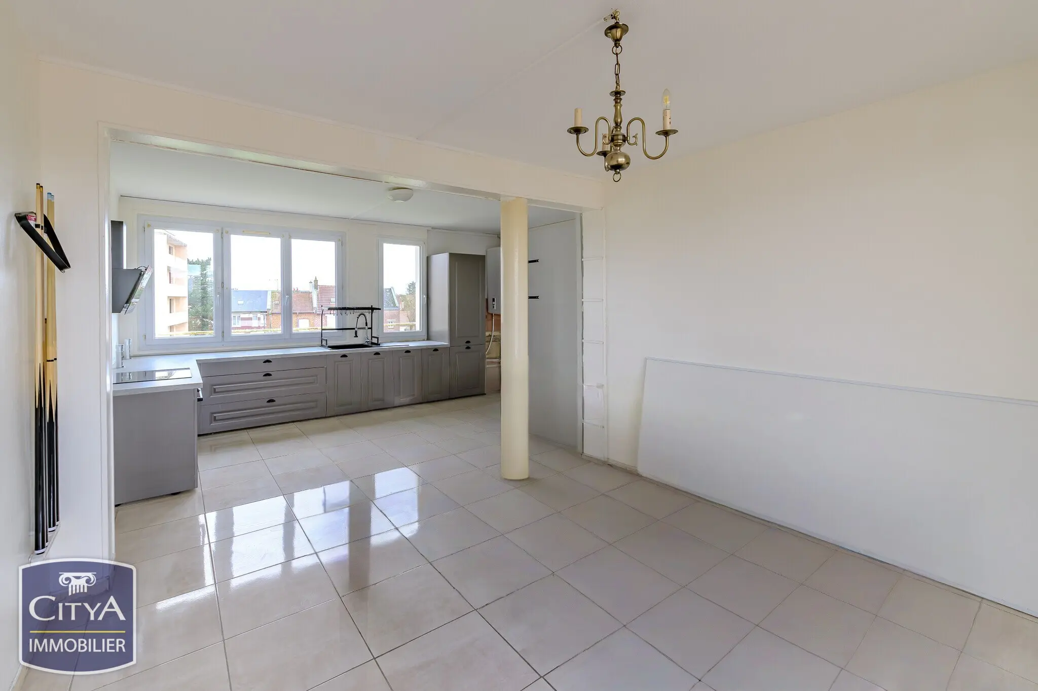 Photo 1 Appartement 4 pièces 65m²