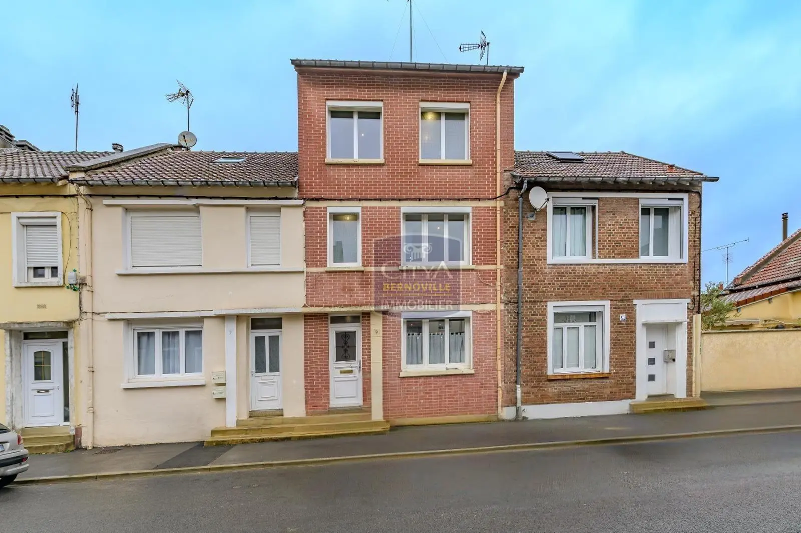 Photo 1 Immeuble 130m²