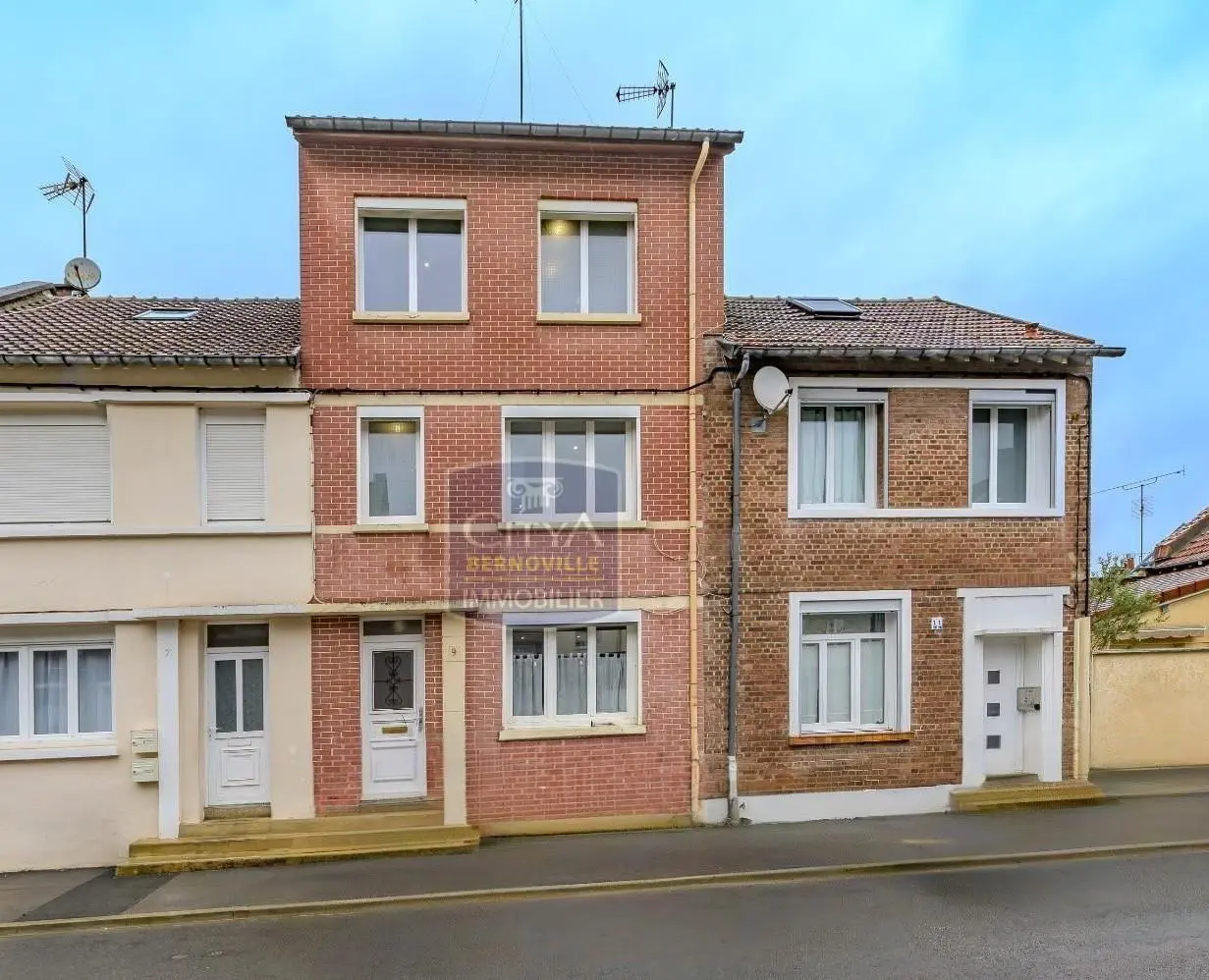 Photo 1 Immeuble 130m²