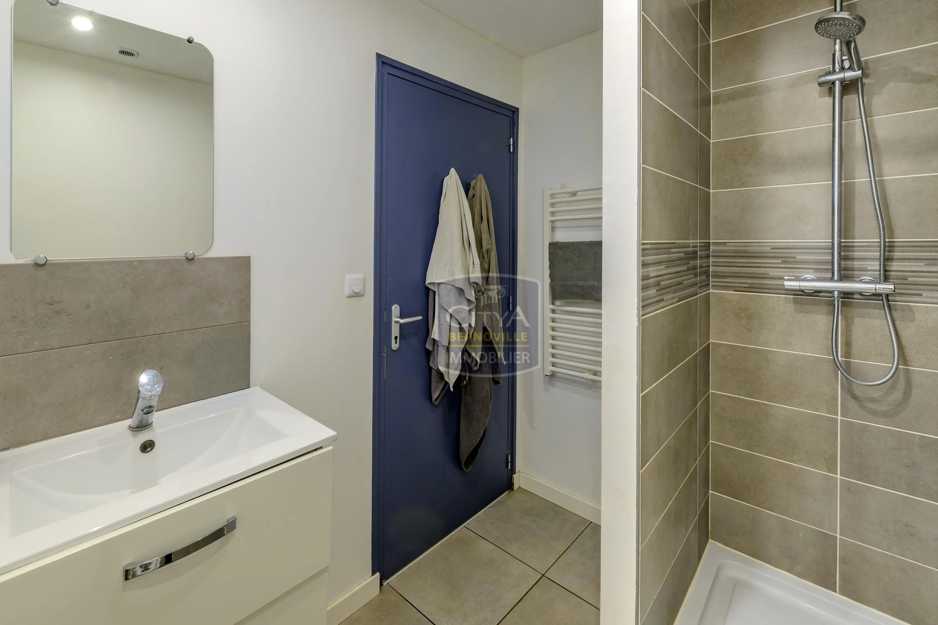 Photo 10 Immeuble 130m²