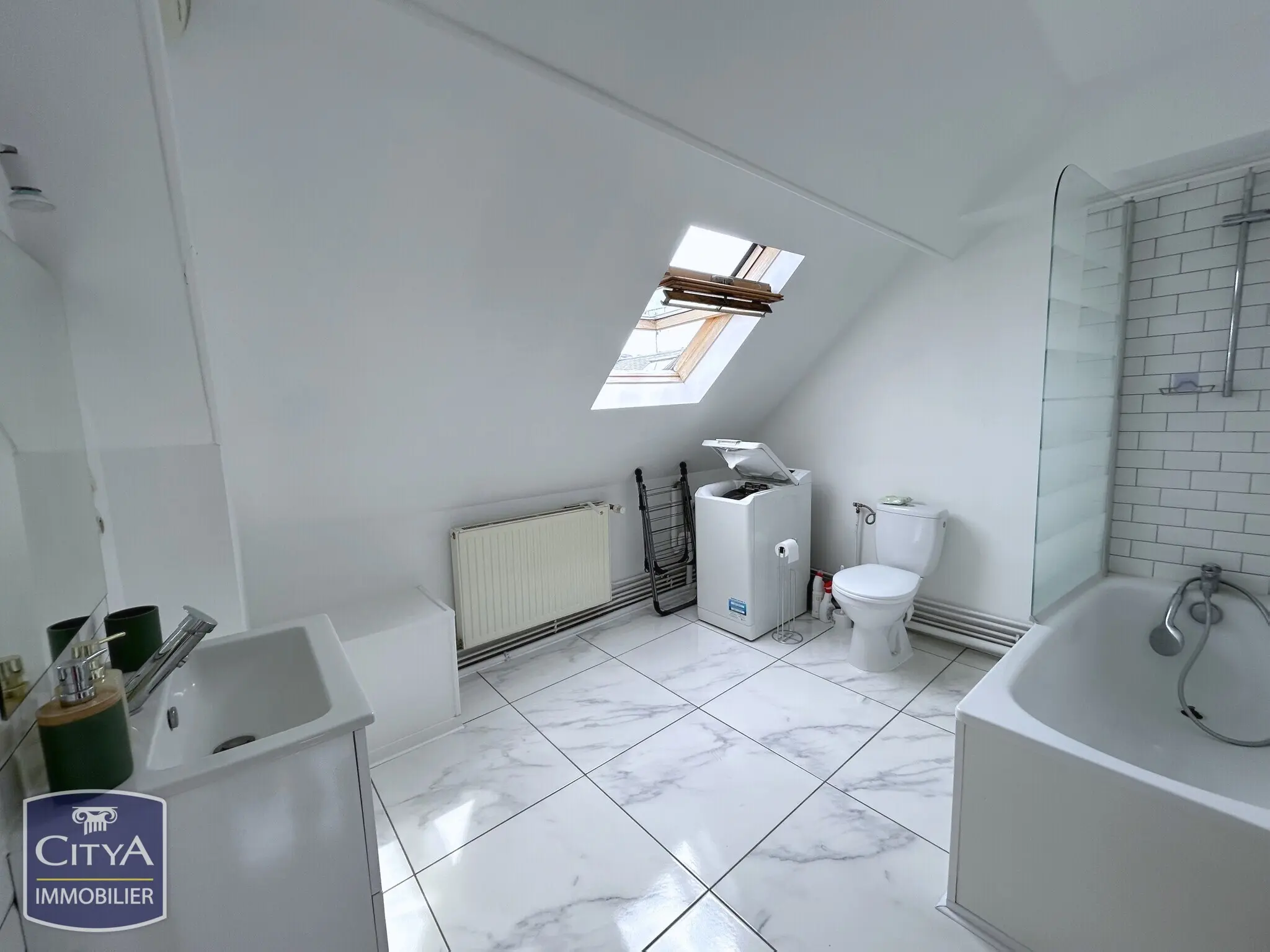 Photo 5 Immeuble 150m²