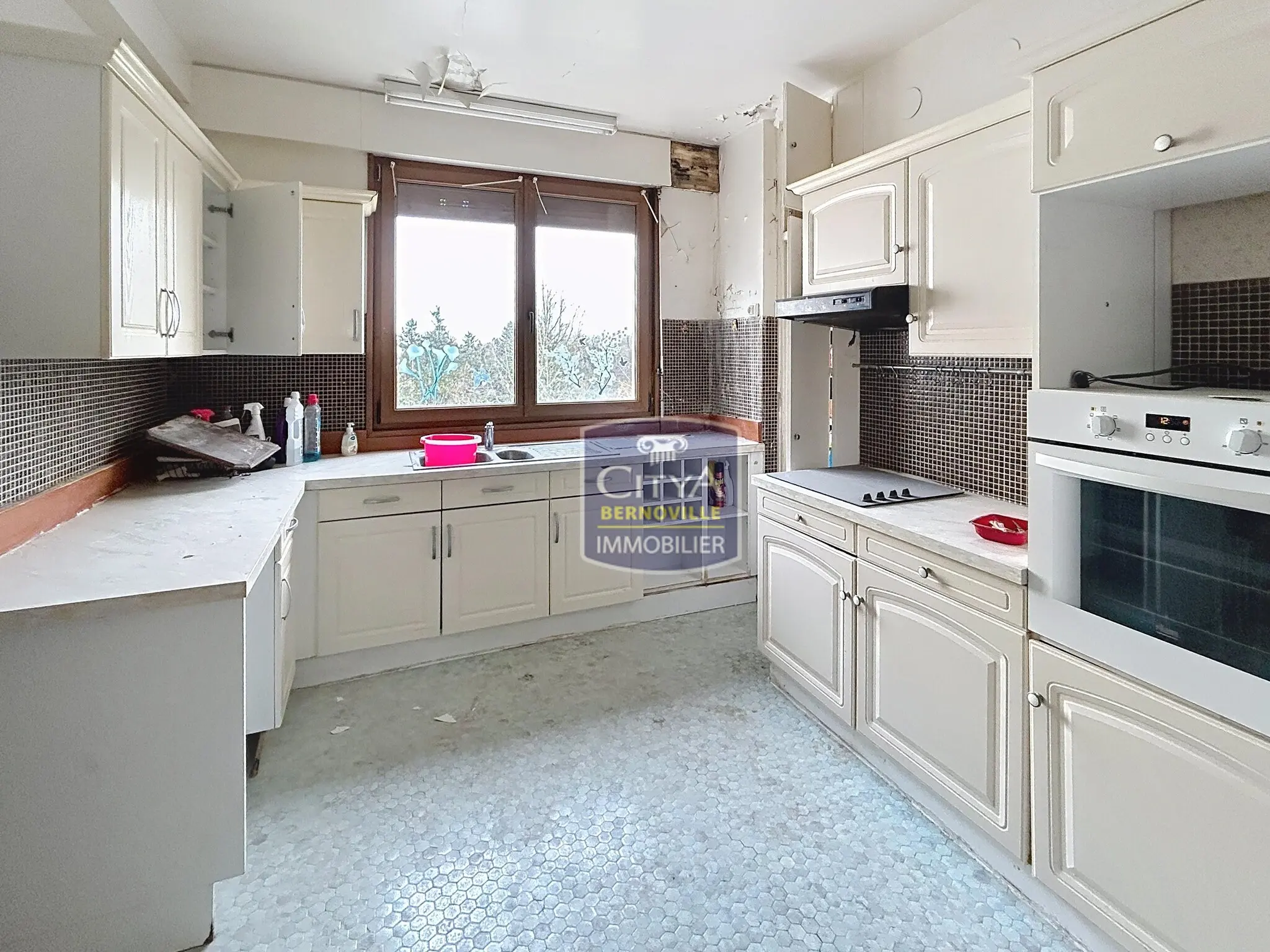 Photo 7 Appartement 6 pièces 145.95m²