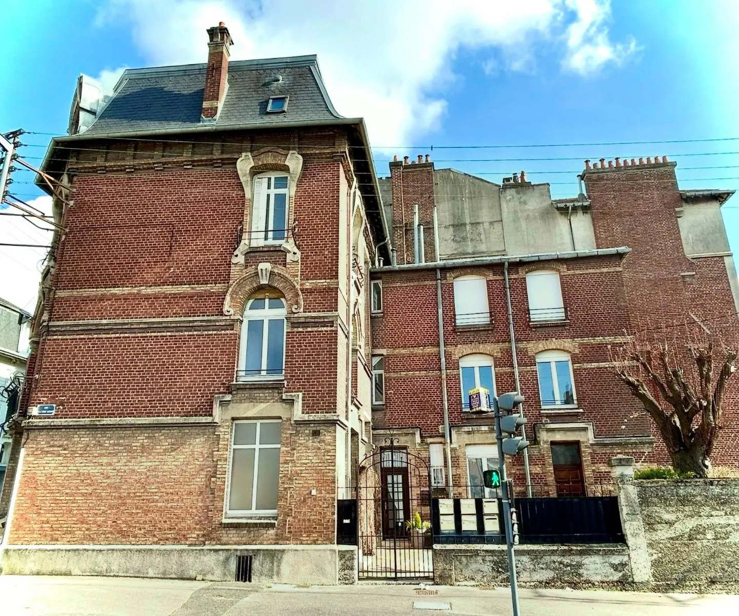 Photo 2 Immeuble 346m²