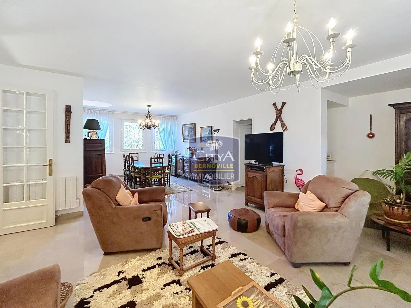 Photo 1 Appartement 4 pièces 118m²