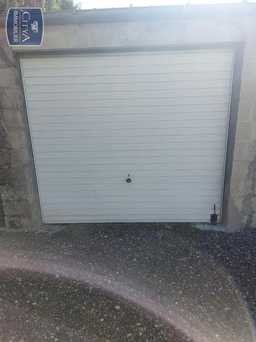 Photo 3 Parking 12m²