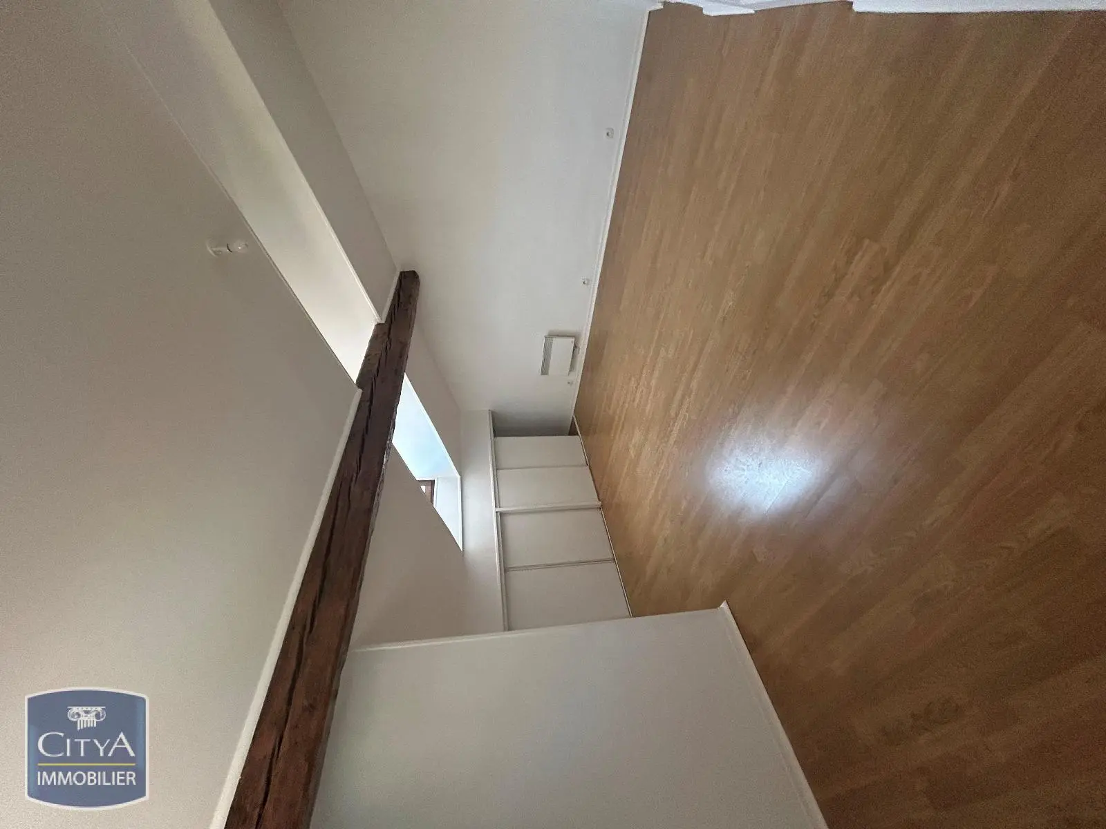 Photo 2 Appartement 1 pièce 42.62m²