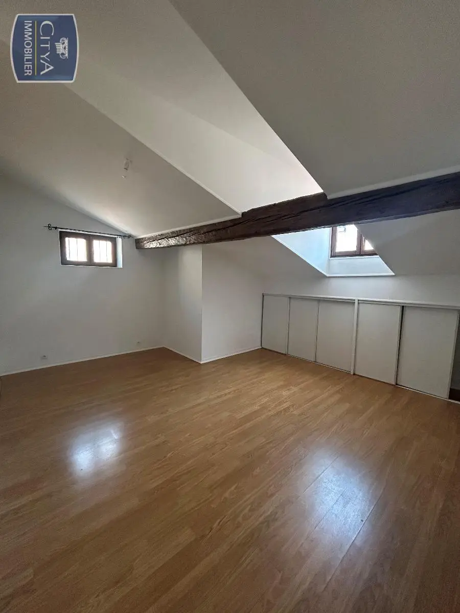 Photo 1 Appartement 1 pièce 42.62m²