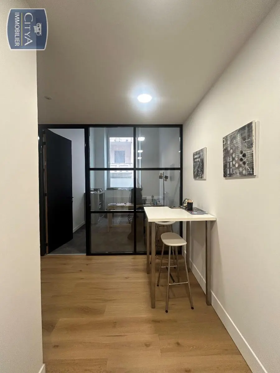 Photo 5 Local Commercial