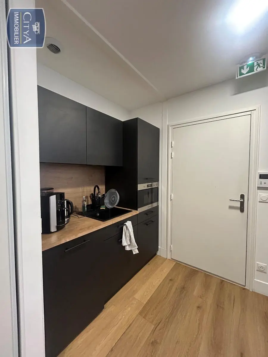 Photo 2 Local Commercial