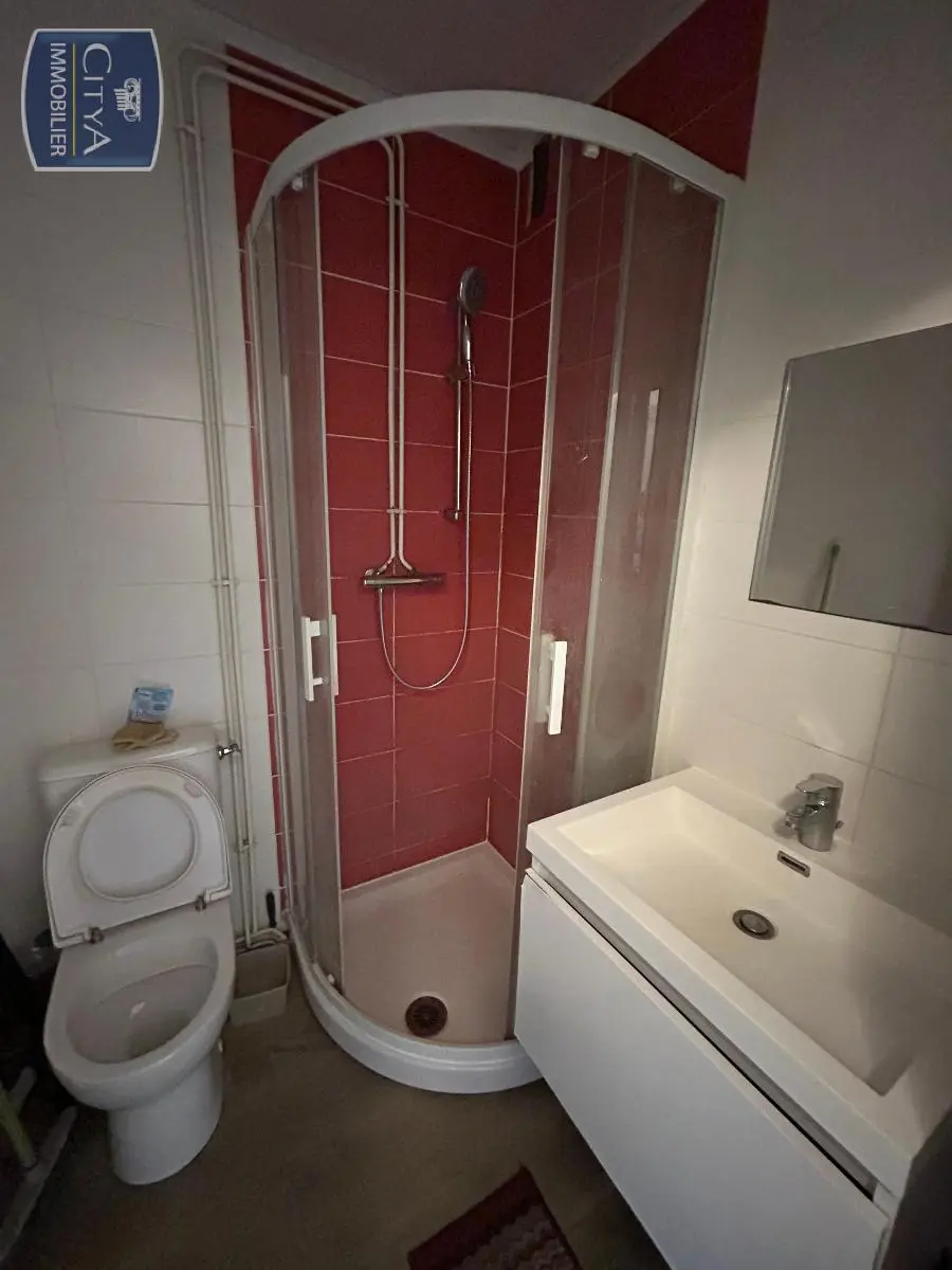 Photo 2 Appartement 1 pièce 14.46m²