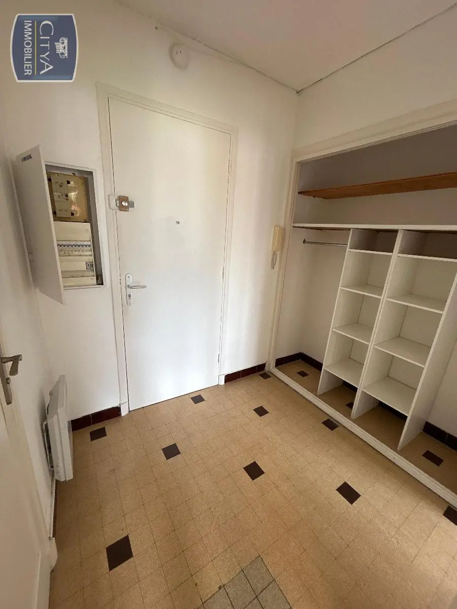 Photo 7 Appartement 1 pièce 41.42m²