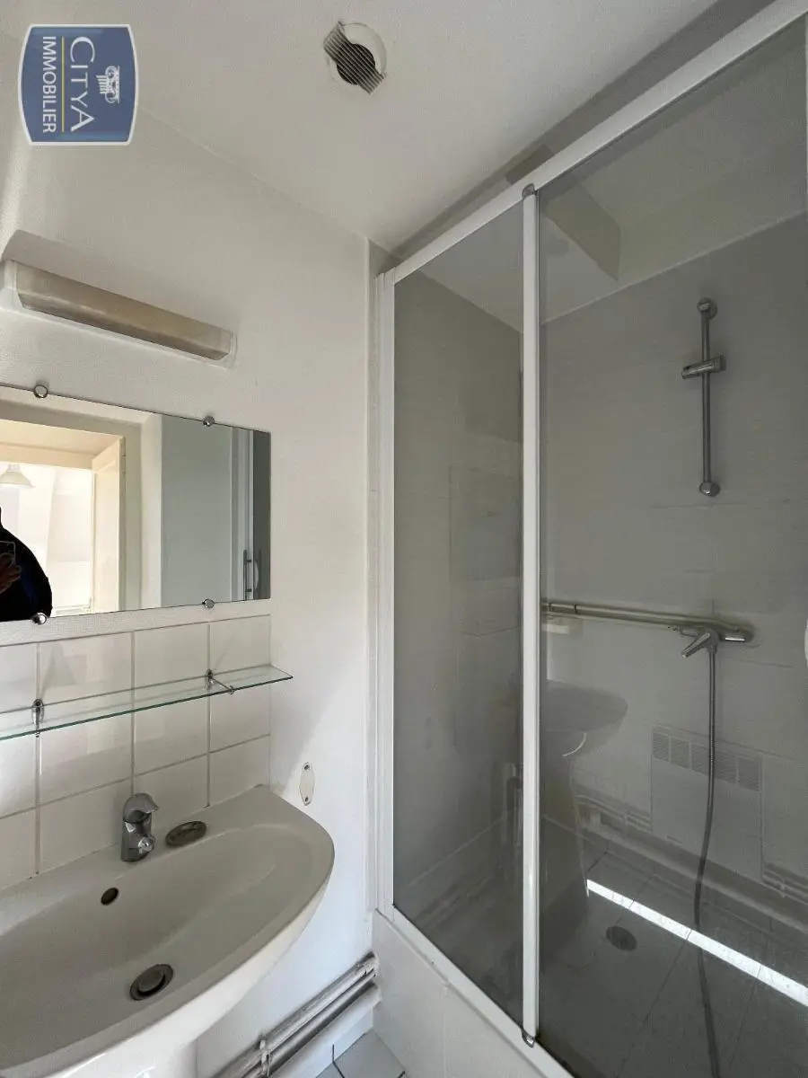 Photo 4 Appartement 1 pièce 26.39m²
