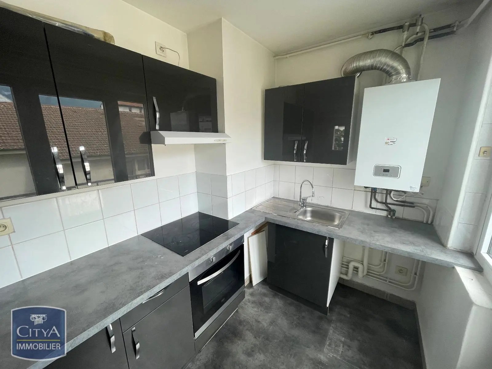 Photo 2 Appartement 5 pièces 82m²