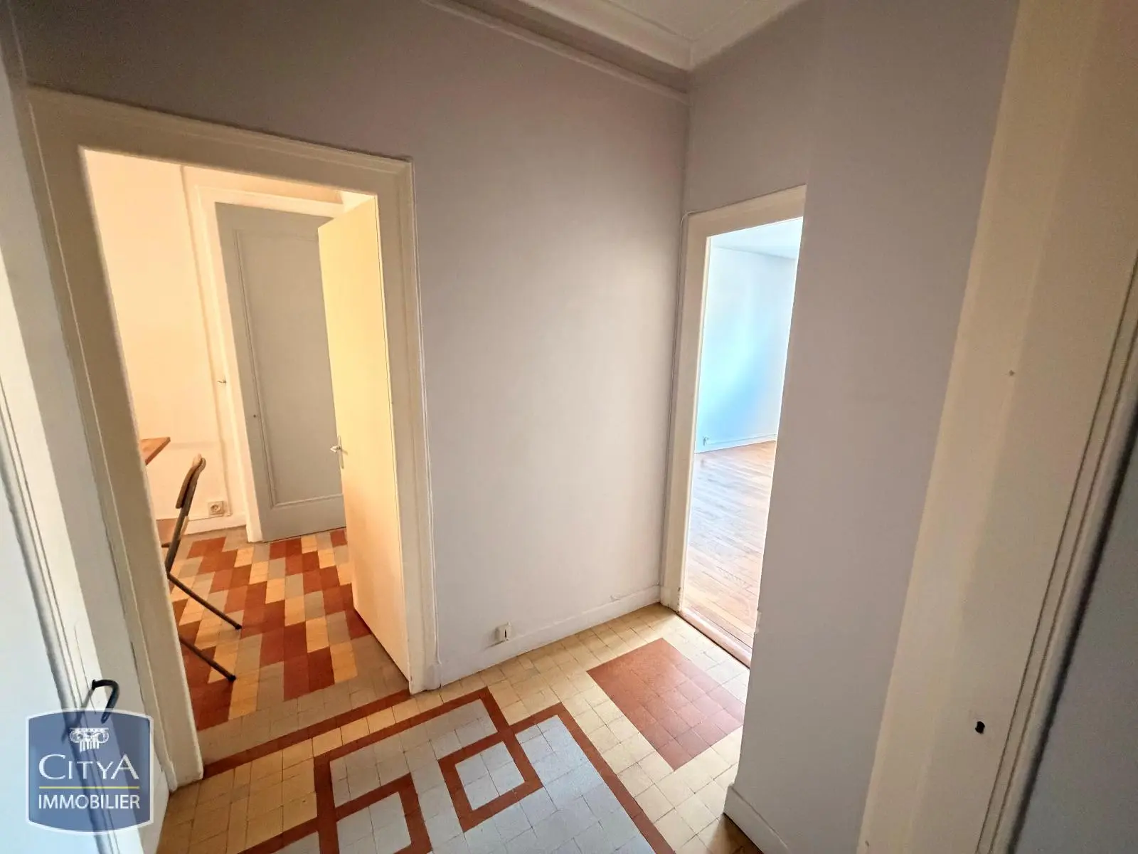 Photo 8 Appartement 1 pièce 37.3m²