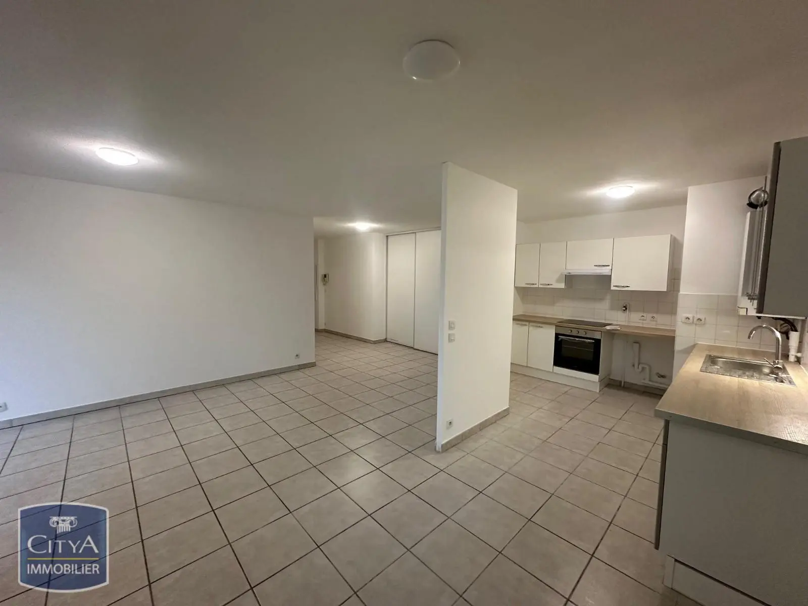 Photo 3 Appartement 4 pièces 87.56m²