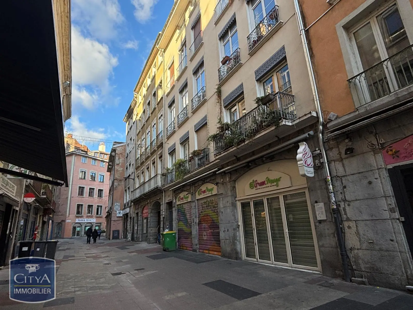 Photo 1 Local Commercial