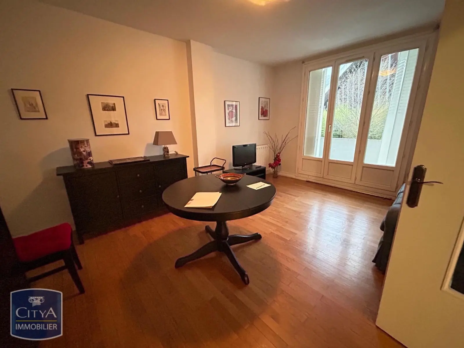 Photo 4 Appartement 5 pièces 107.93m²