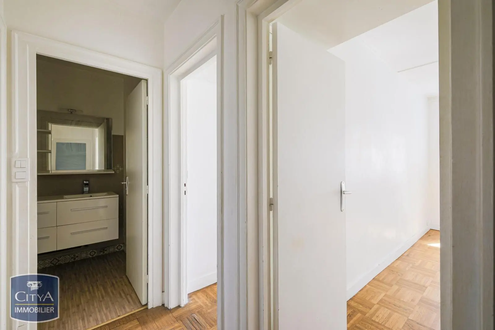 Photo 8 Appartement 5 pièces 119.57m²
