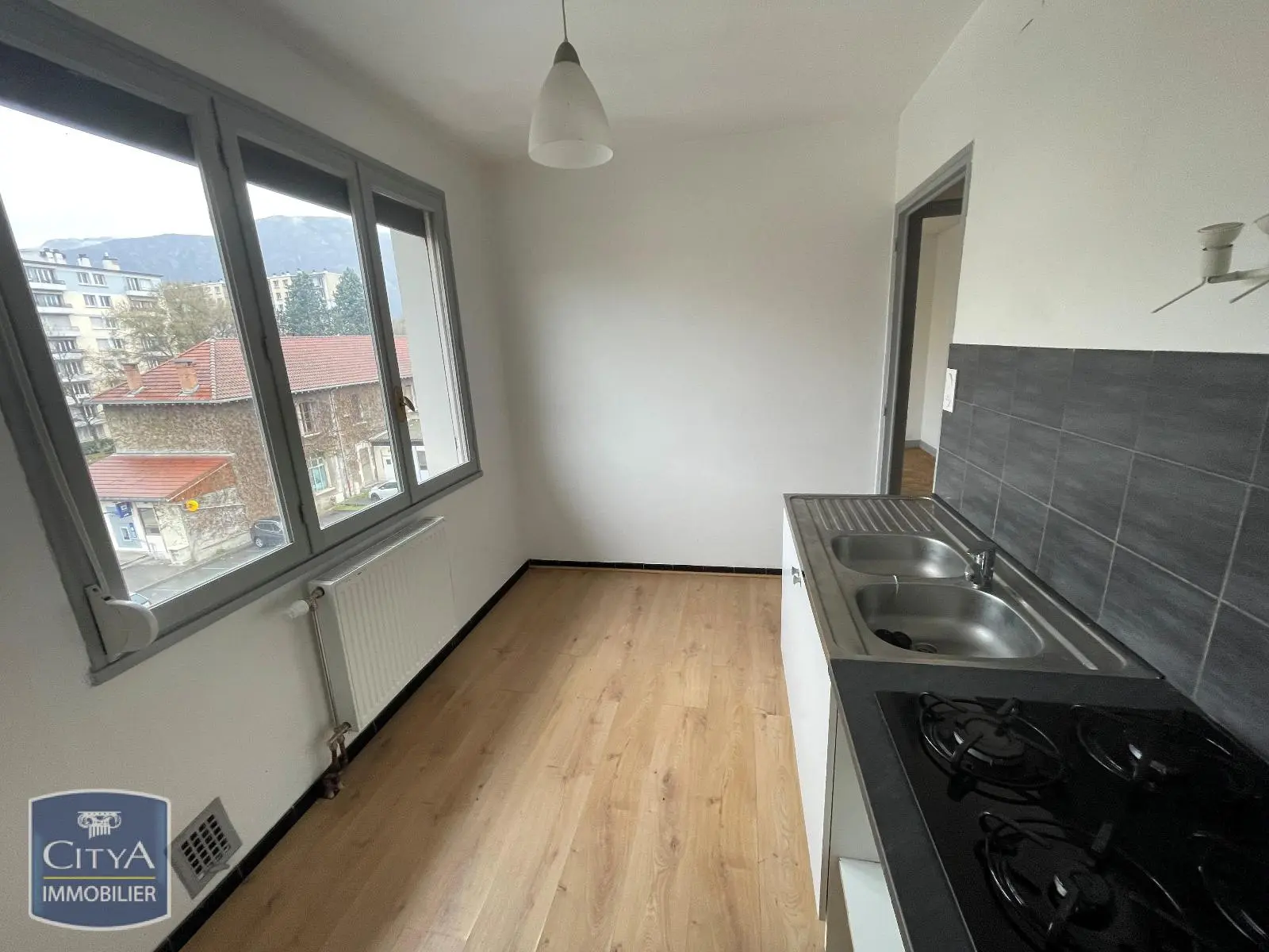 Photo 2 Appartement 1 pièce 29m²