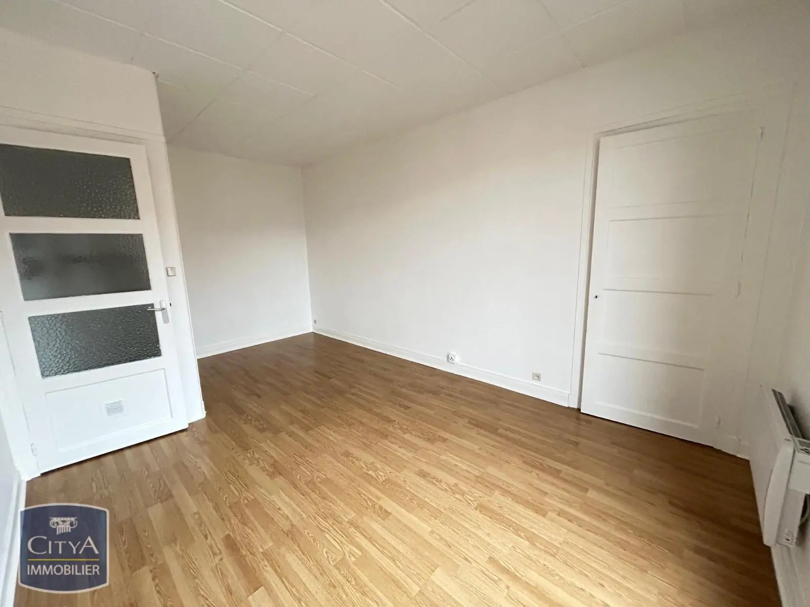 Photo 2 Appartement 1 pièce 32.51m²