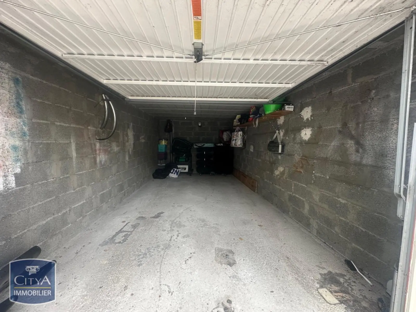 Photo 1 Parking 15m²