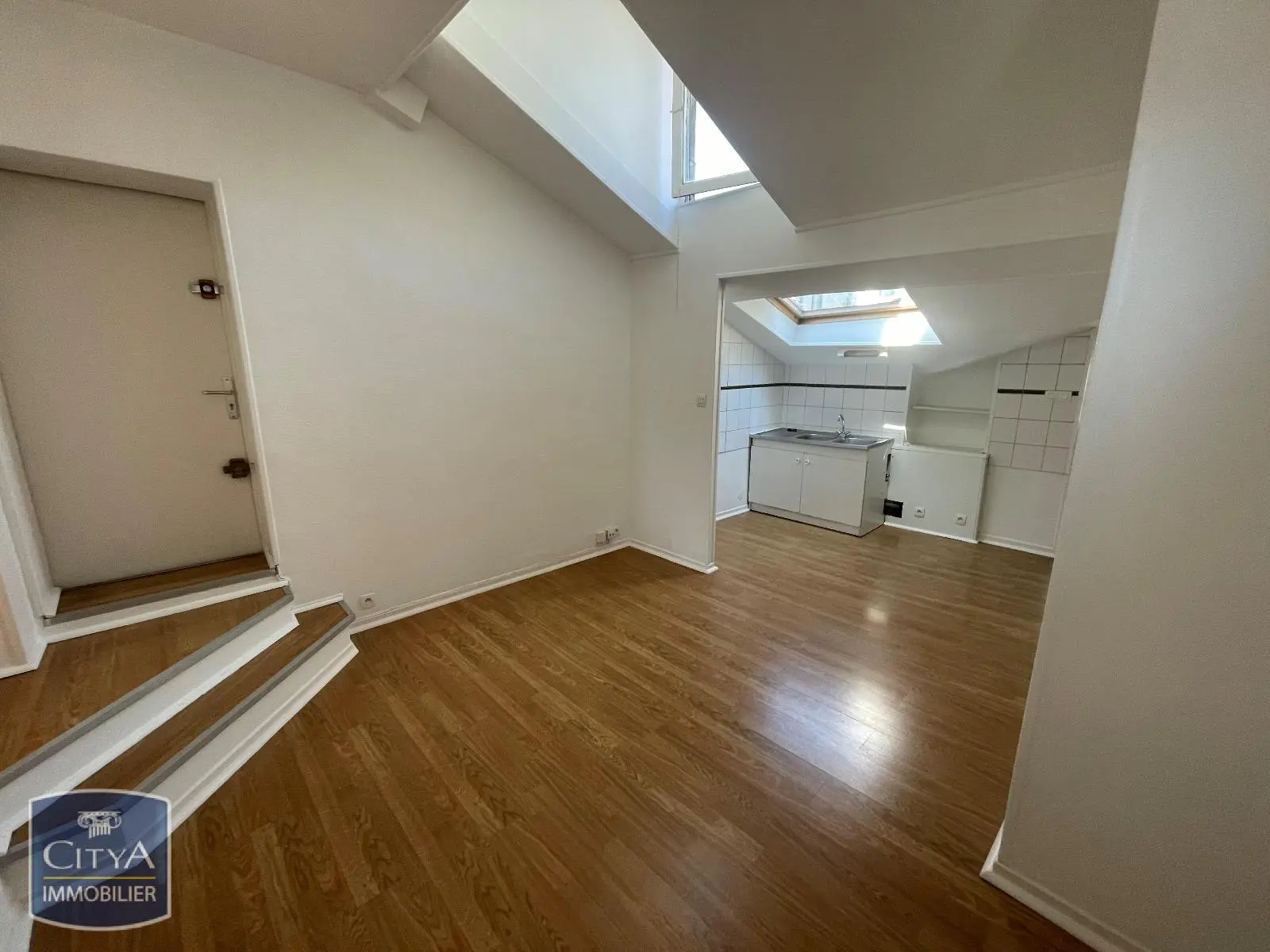 Photo 2 Appartement 1 pièce 42.62m²