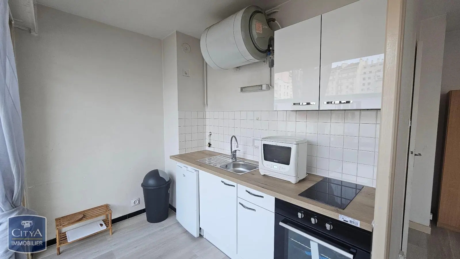Photo 1 Appartement 1 pièce 21m²