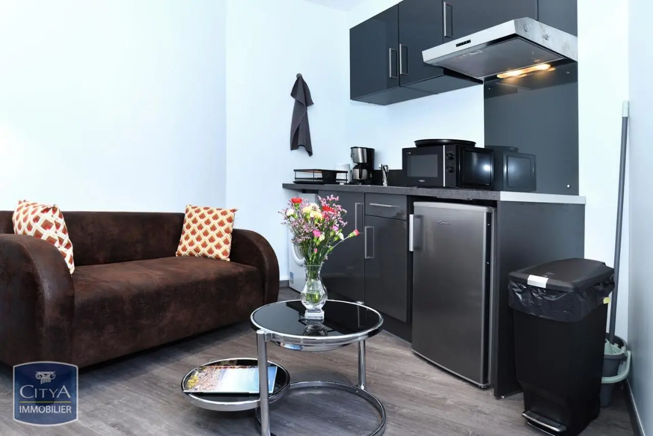 Photo 2 Appartement 1 pièce 25.24m²