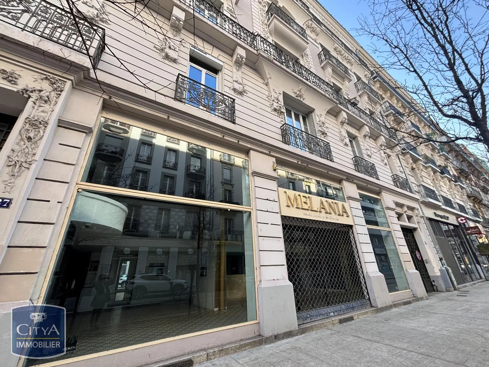 Photo 9 Local Commercial