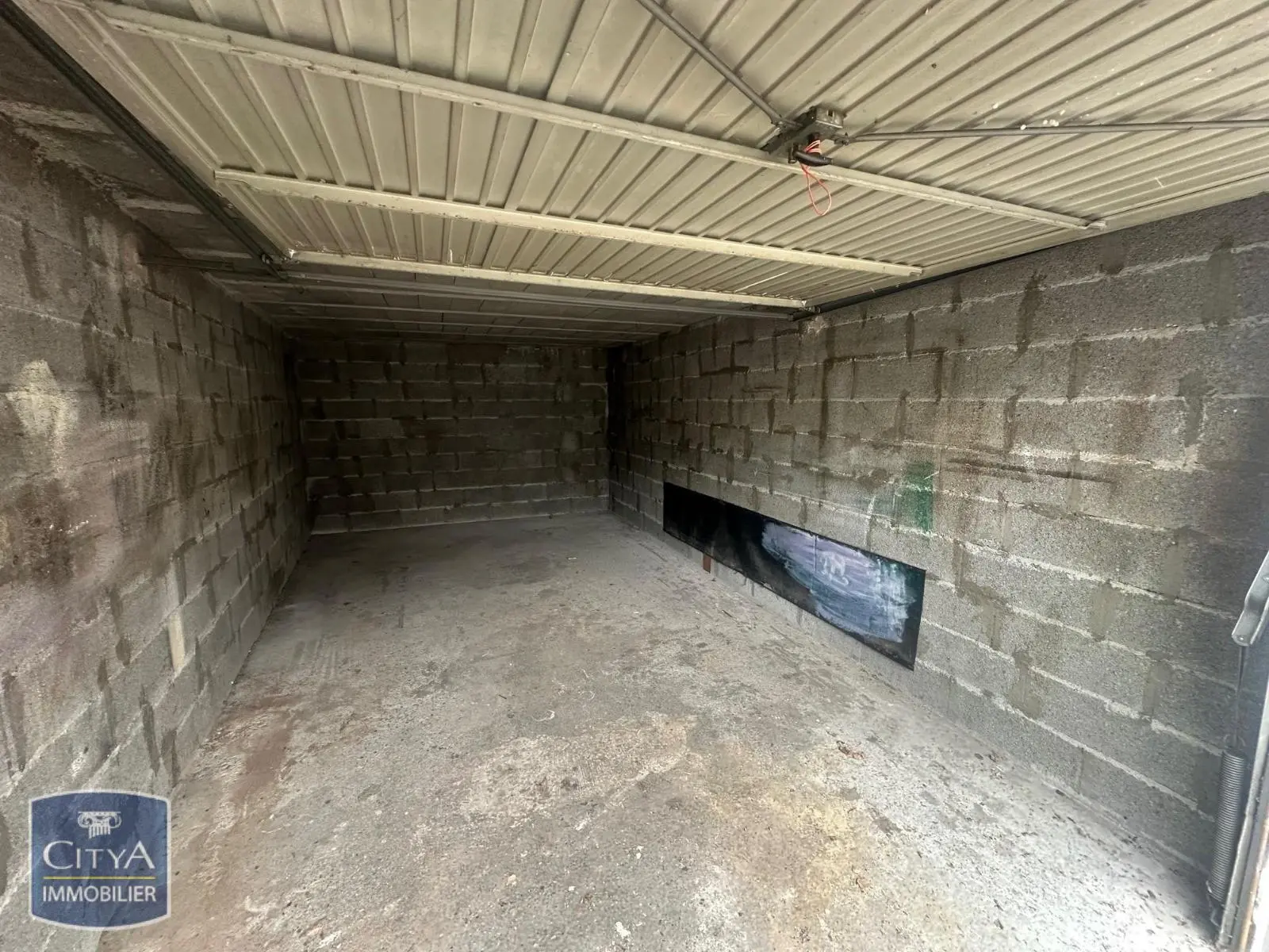 Photo 1 Parking 15m²