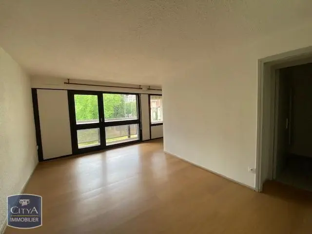 Photo 1 Appartement 1 pièce 35.71m²