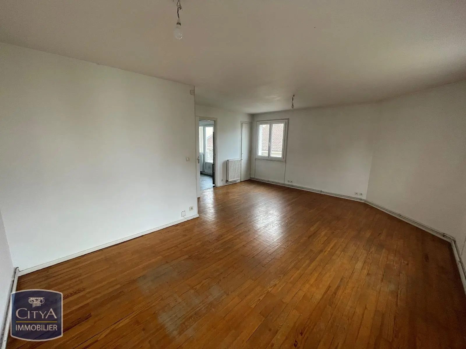 Photo 1 Appartement 5 pièces 82m²