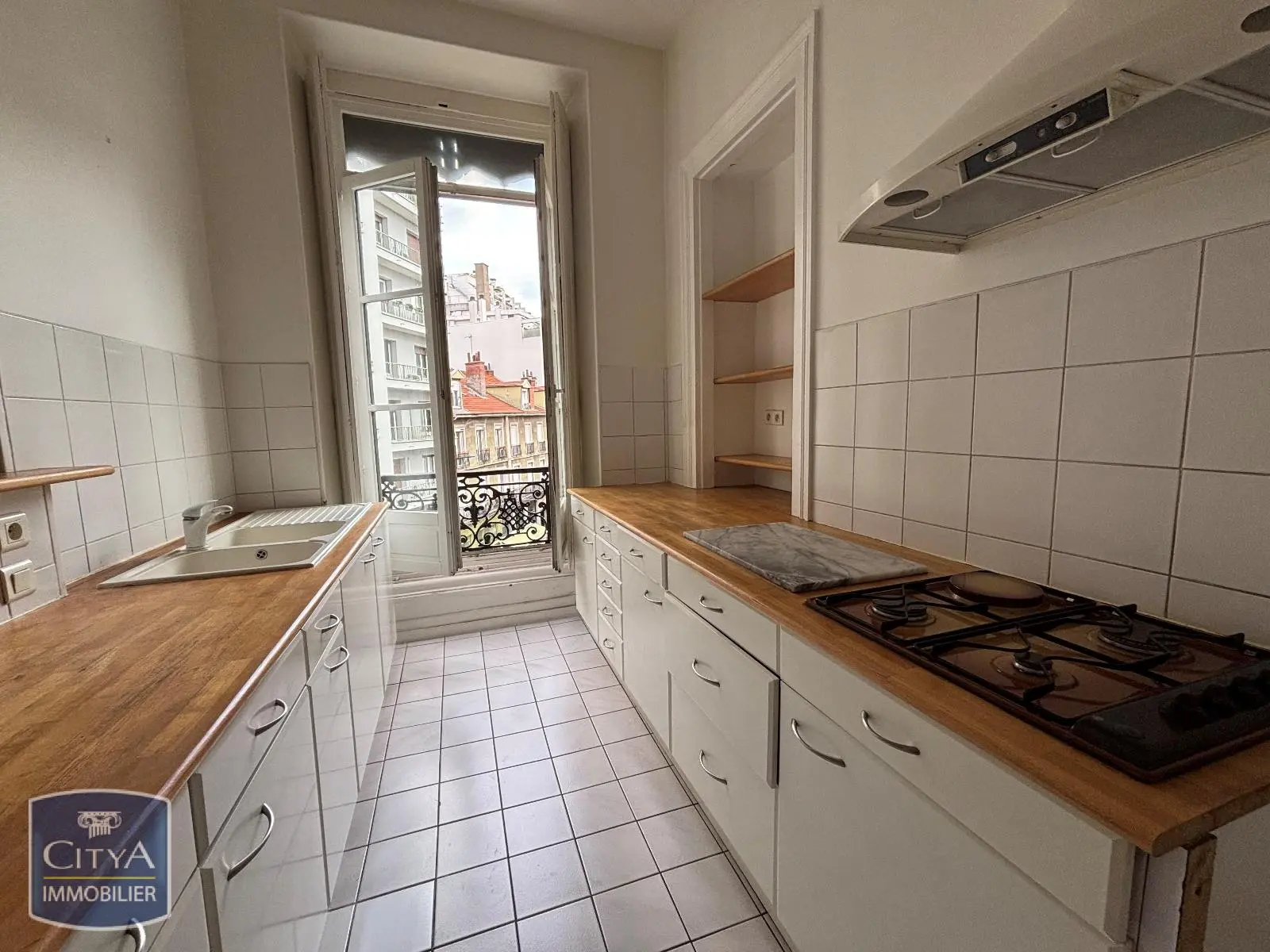 Photo 4 Appartement 2 pièces 61.54m²