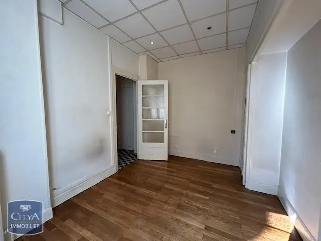 Photo 2 Appartement 1 pièce 25.79m²