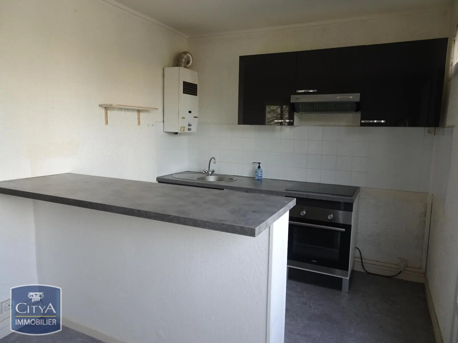 Photo 1 Appartement 3 pièces 47.92m²