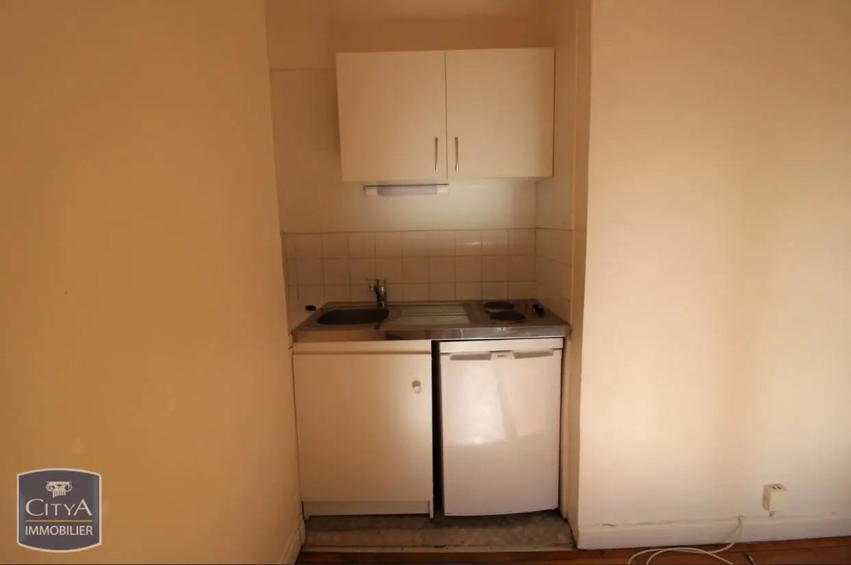 Photo 1 Appartement 1 pièce 20.68m²