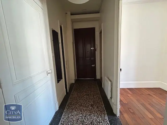 Photo 5 Appartement 1 pièce 37.8m²