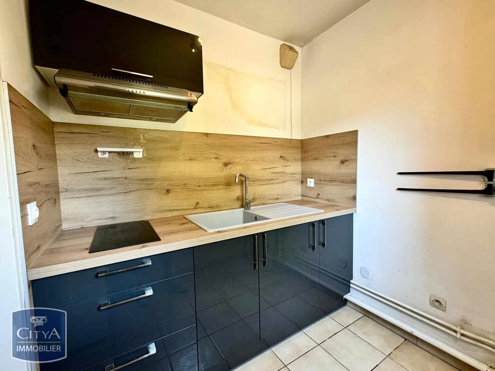 Photo 2 Appartement 1 pièce 32.84m²
