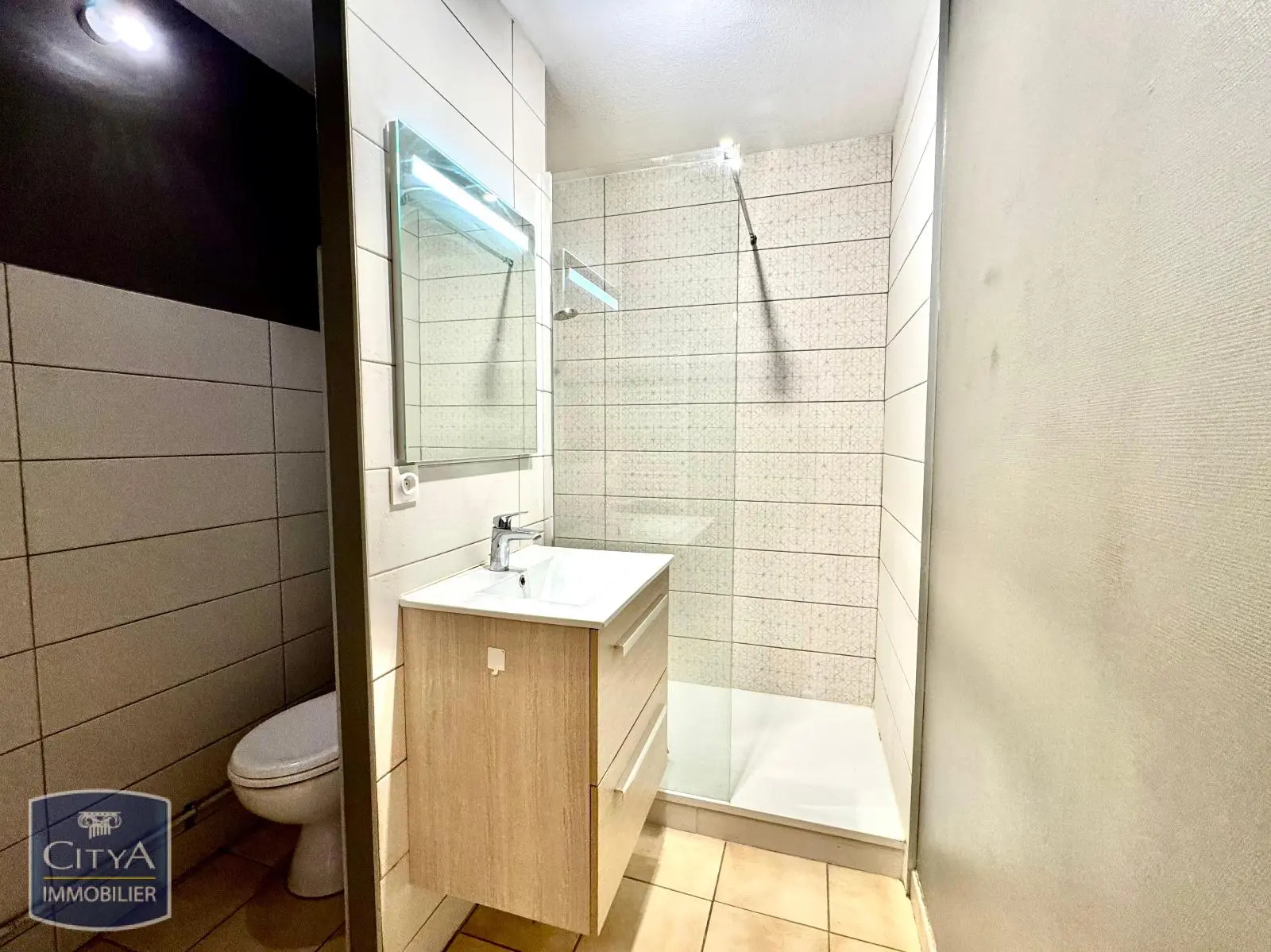 Photo 3 Appartement 1 pièce 32.84m²