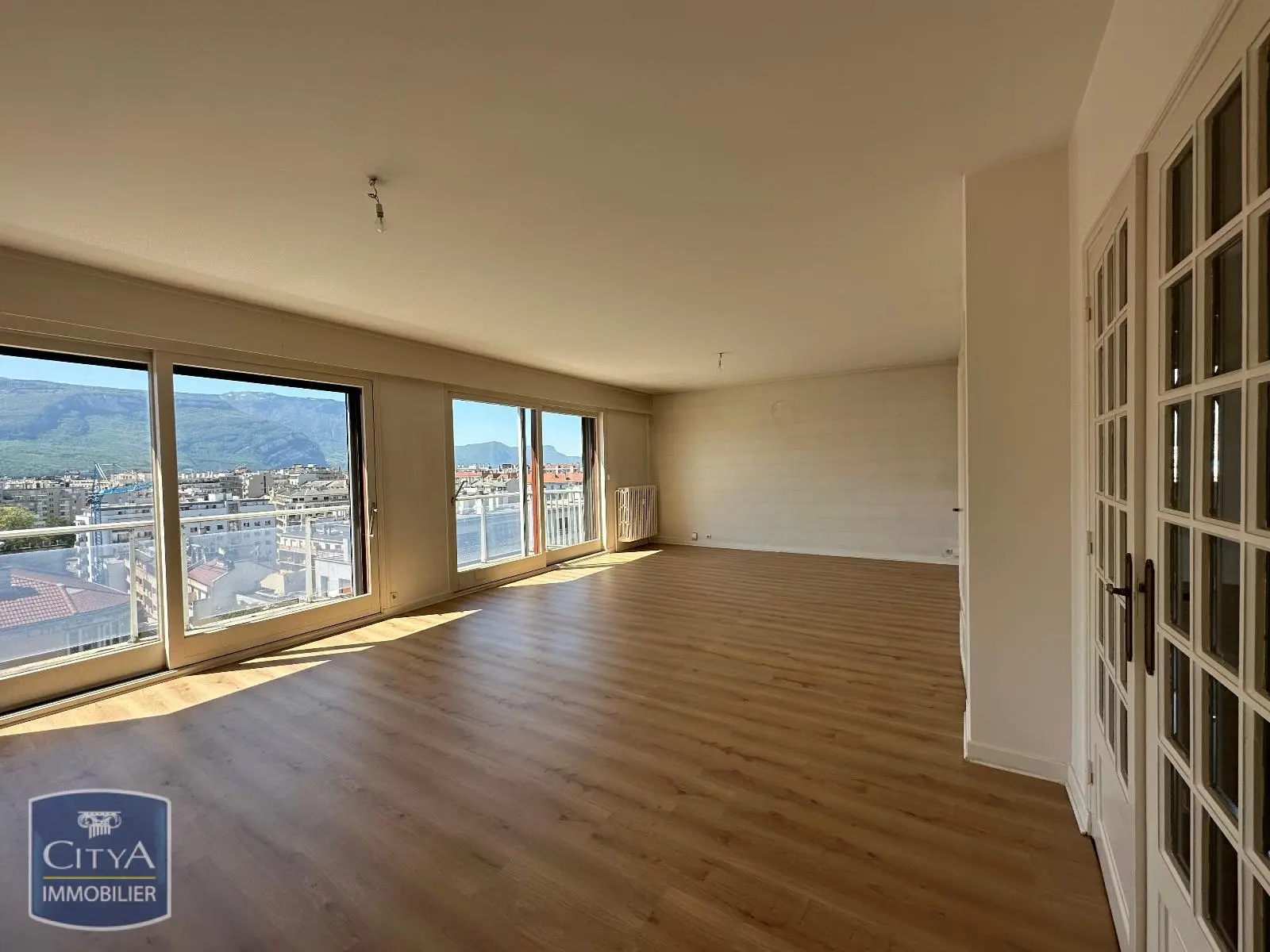 Photo Appartement 4 pièces 115.92m²