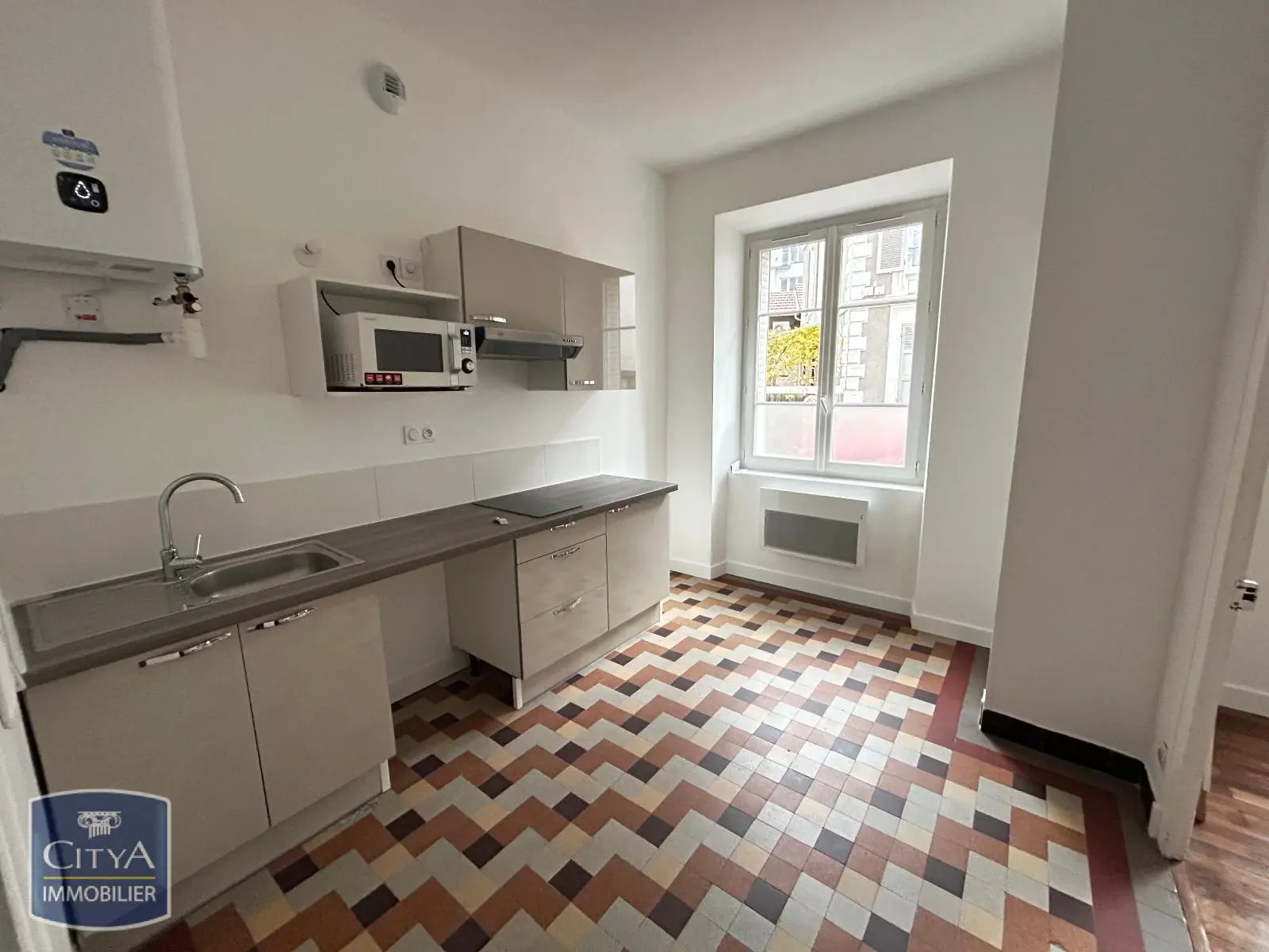 Photo 1 Appartement 1 pièce 25.6m²