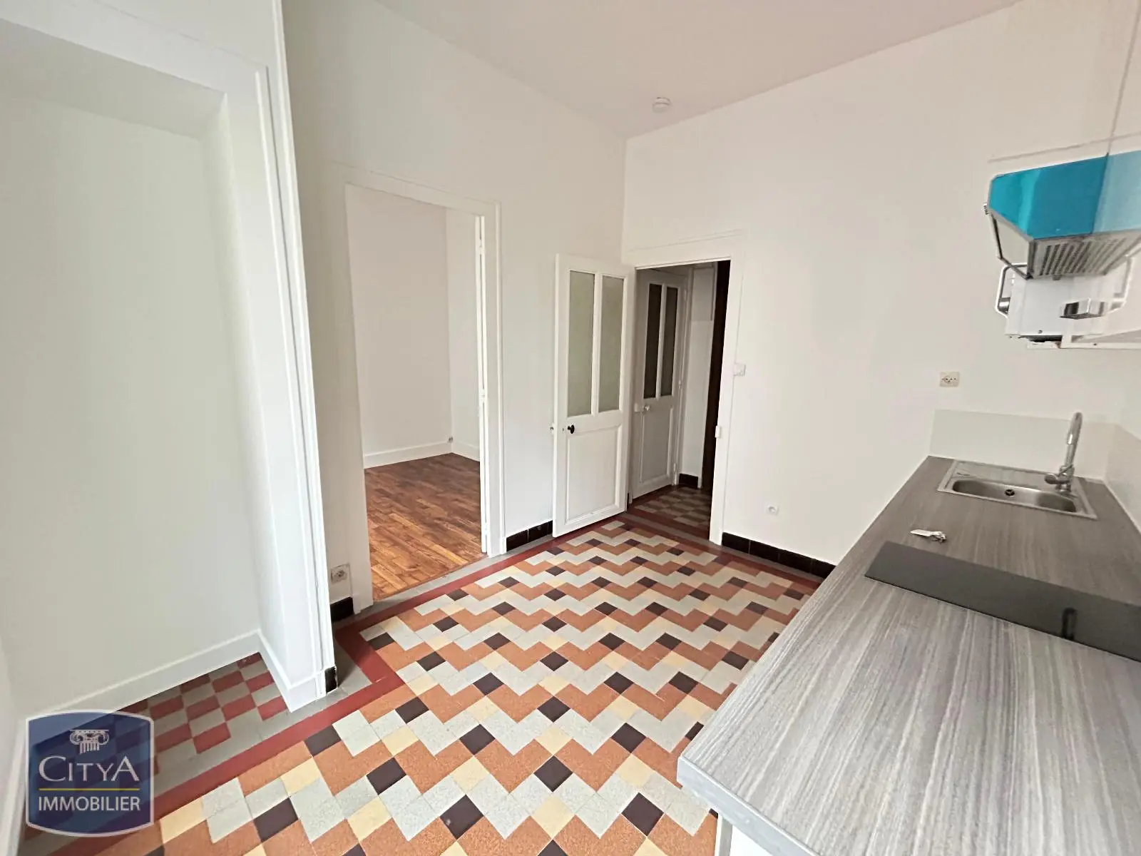 Photo 2 Appartement 1 pièce 25.6m²