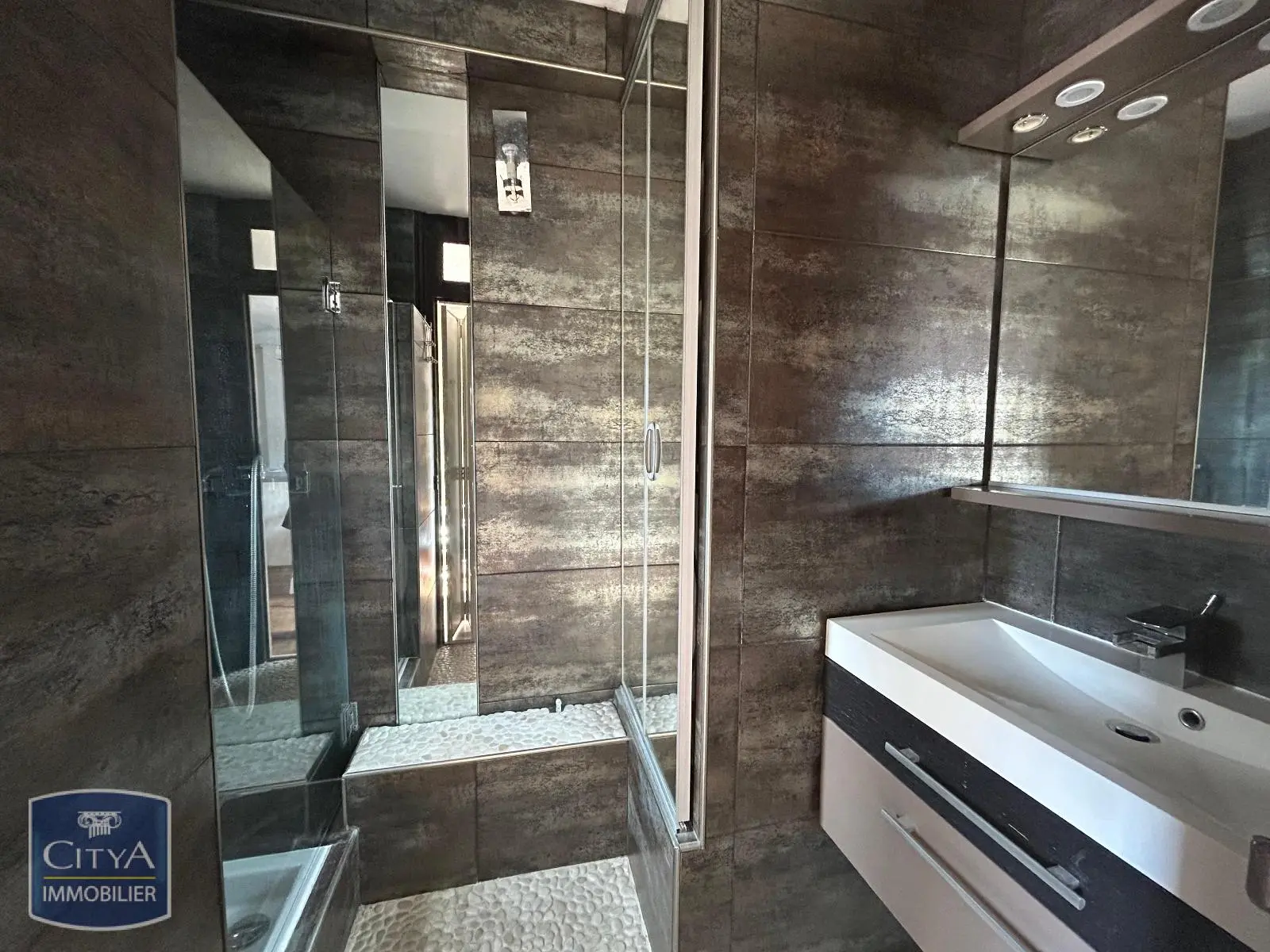 Photo 8 Appartement 2 pièces 71.85m²