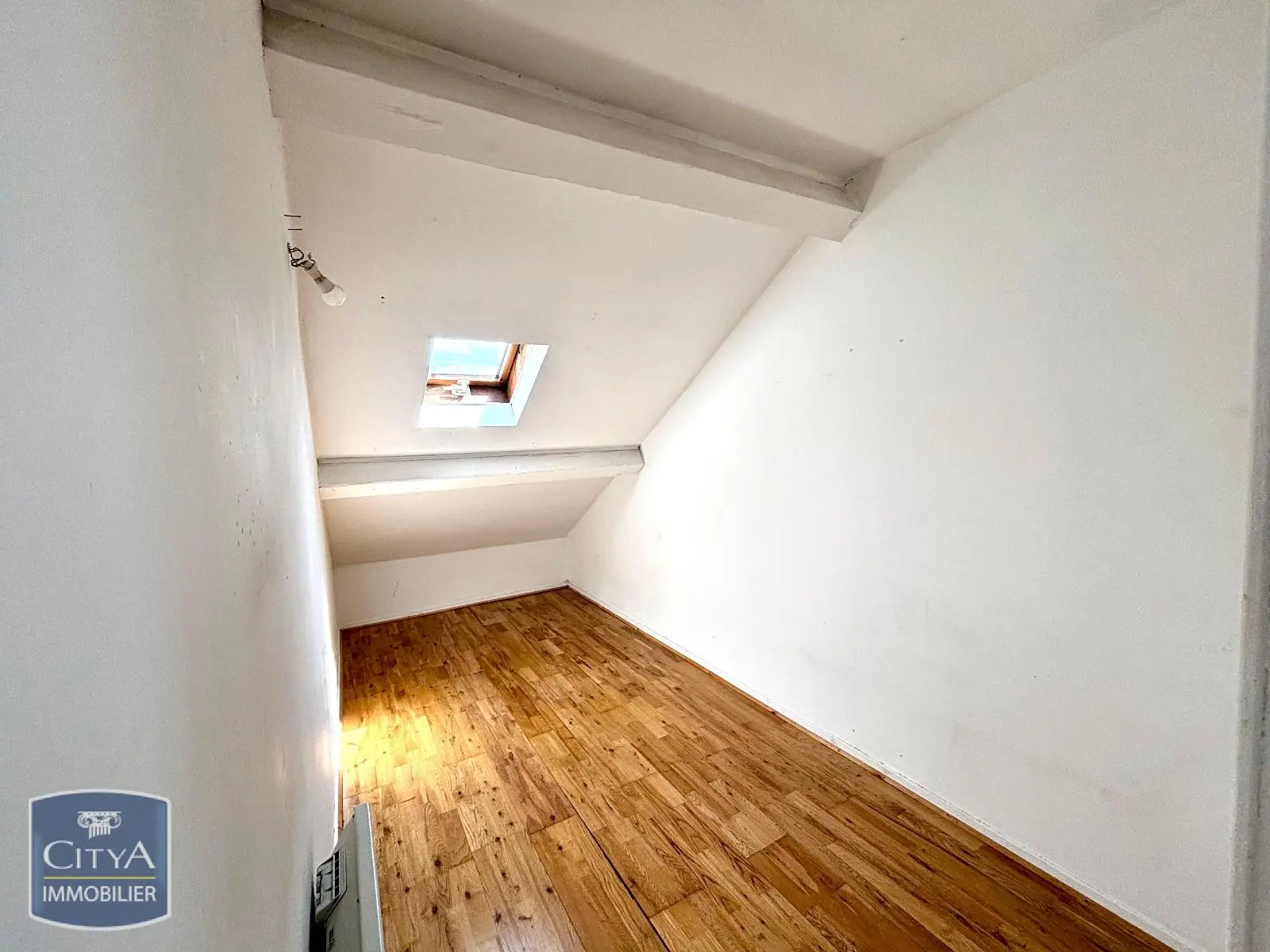 Photo 2 Appartement 1 pièce 17.53m²