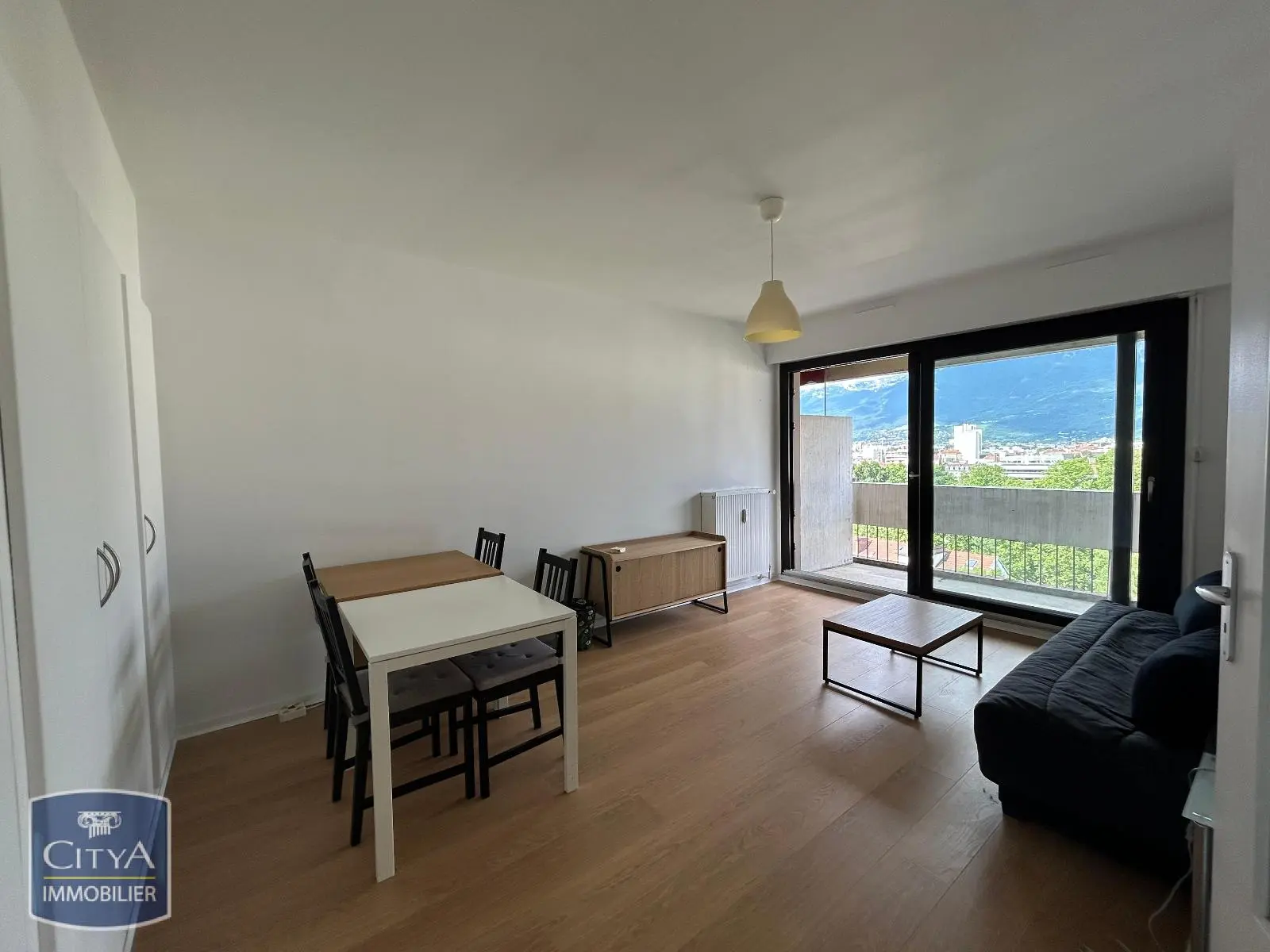 Photo 2 Appartement 1 pièce 38.15m²