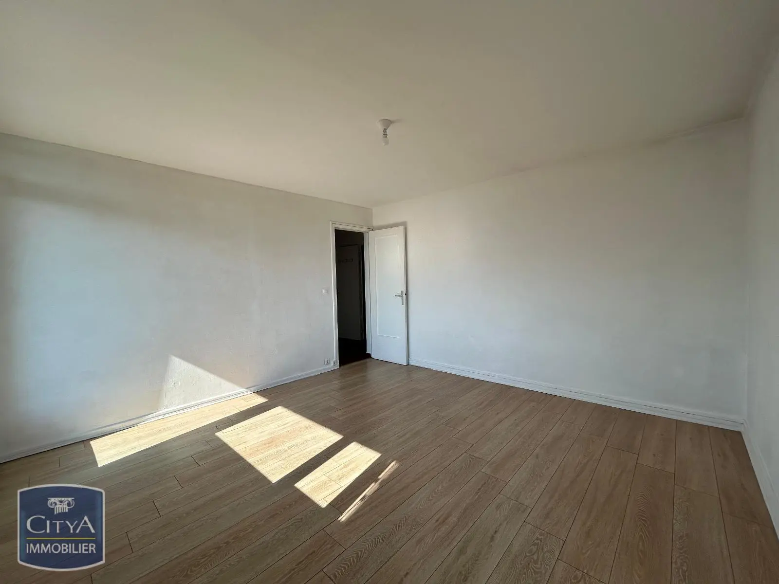 Photo 2 Appartement 4 pièces 74.93m²